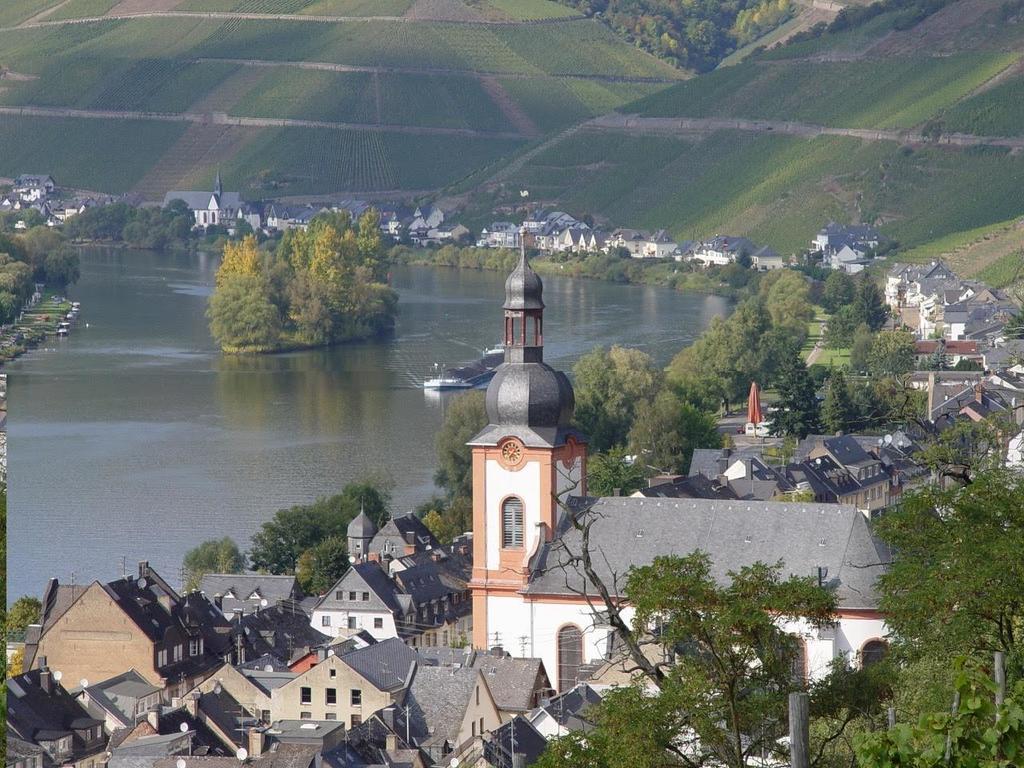 Pension Adelheid Moselhype&Wine Zell an der Mosel Exteriör bild
